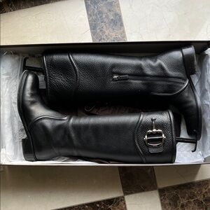 Gucci Black Ankle Boots with Silver Buckle, Authentic